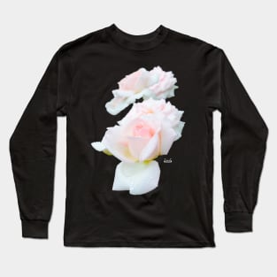 Rose in the dew on black / Swiss Artwork Photography Long Sleeve T-Shirt